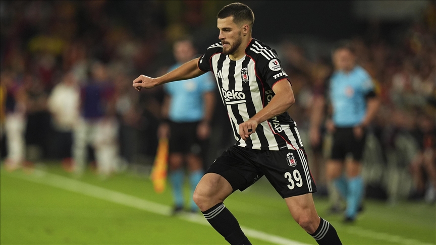 Beşiktaş'ta Çek futbolcu David Jurasek'in kiralık sözleşmesi feshedildi