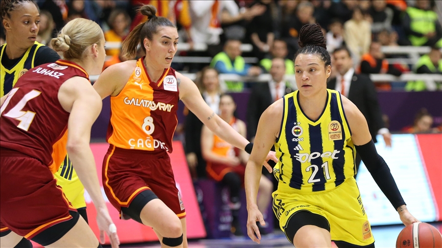 Basketbol Halkbank Kadınlar Türkiye Kupası'nı Fenerbahçe Opet kazandı