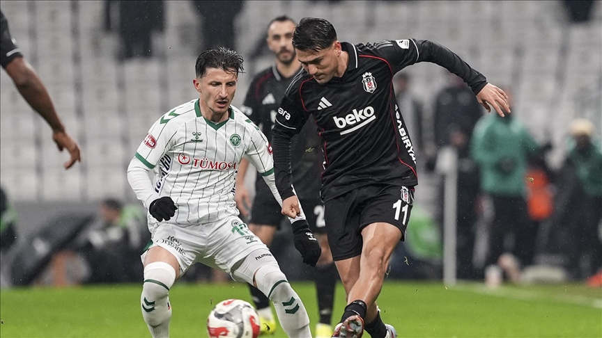 Beşiktaş geriye düştüğü maçta 3 puanı kurtardı