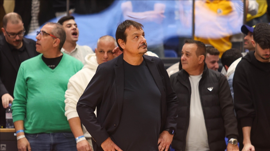 İsrail’de Ergin Ataman'a çirkin saldırı