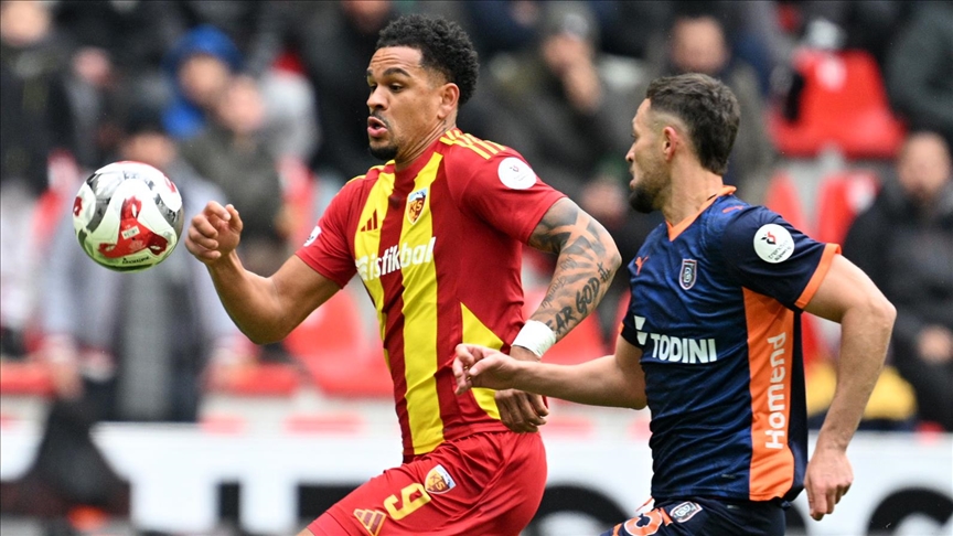 Başakşehir, Süper Lig'de yoluna 