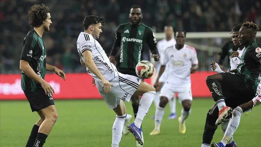 Ziraat Türkiye Kupası'nda Kocaelispor ile Beşiktaş 1-1 berabere kaldı