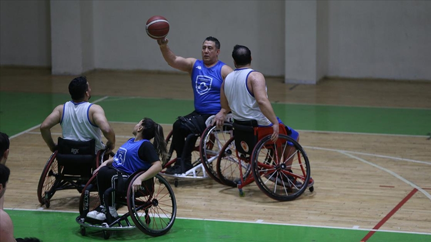 Balıkesir Büyükşehir Belediyespor Tekerlekli Sandalye Basketbol'da