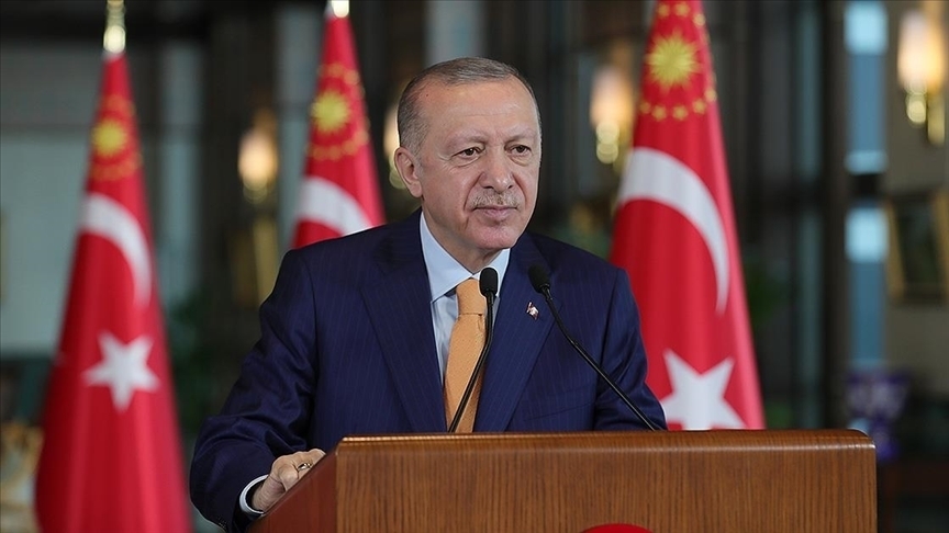 Cumhurbaşkanı Erdoğan'dan A Milli Erkek Basketbol Takımı'na tebrik telefonu
