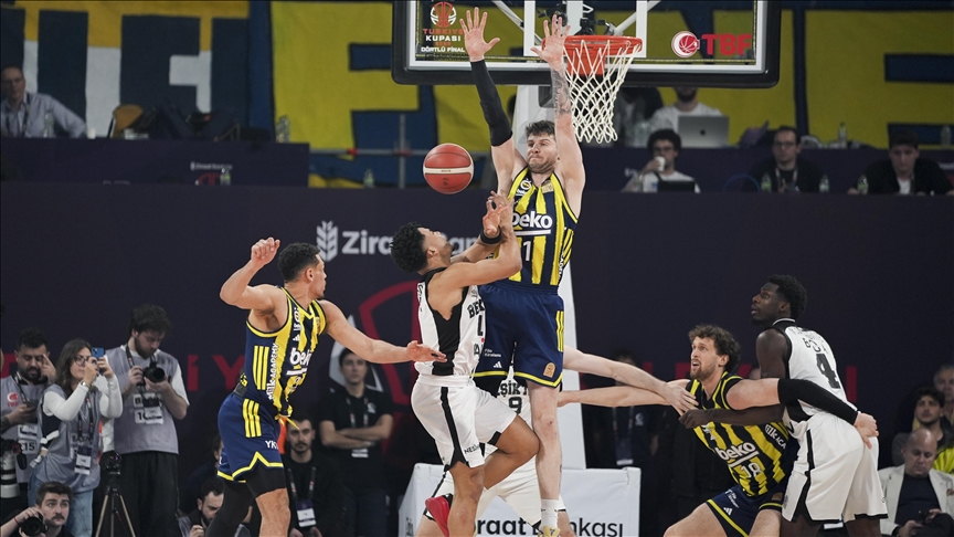Potada 40. Erkekler Türkiye Kupası'nın sahibi Fenerbahçe Beko