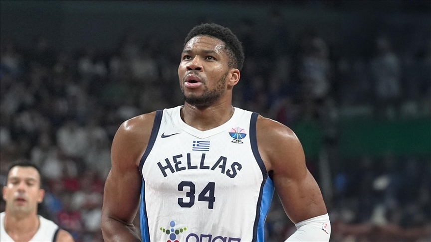 NBA'nin Yunan yıldızı Antetokounmpo, bahis şirketine ortak olduğunu duyurdu