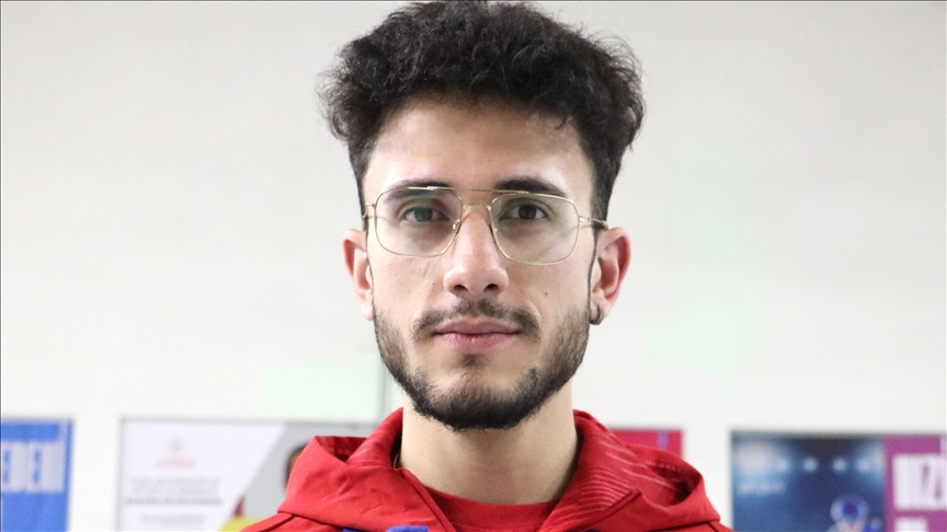 Avrupa ve dünya üçüncüsü sürat patenci Furkan hayaline kavuştu