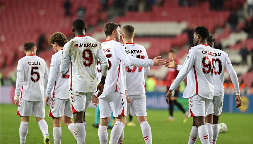 Samsunspor, Konferans Ligi son 16 turu ilk maçında yarın Rayo Vallecano ile karşılaşacak