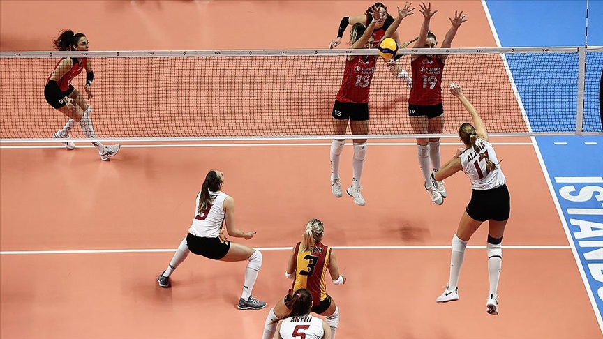 Voleybol Sultanlar Ligi'nde play-off maçları başlıyor
