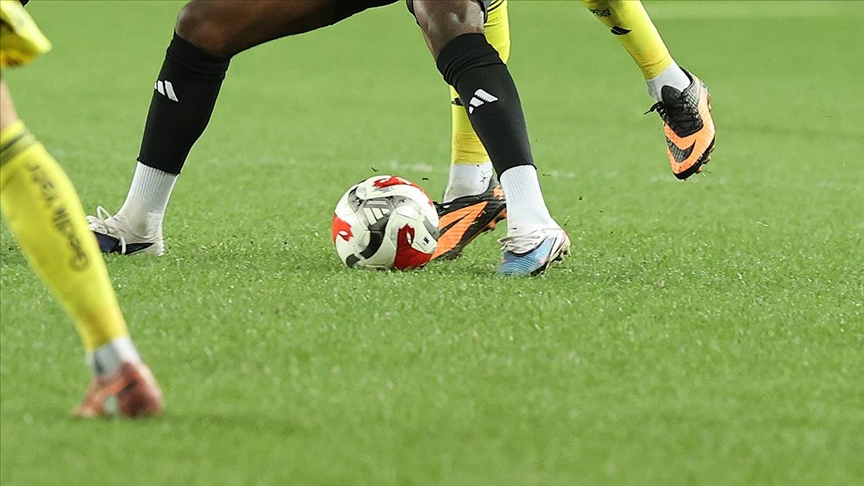 Süper Lig'de hafta içi mesaisi yarın başlayacak