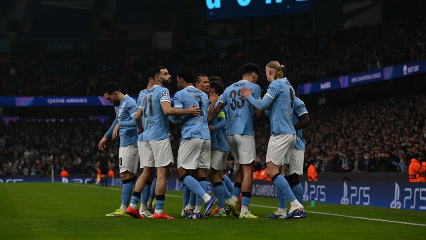 Premier Lig'de Manchester City, deplasmanda Chelsea'yi 3 golle geçti