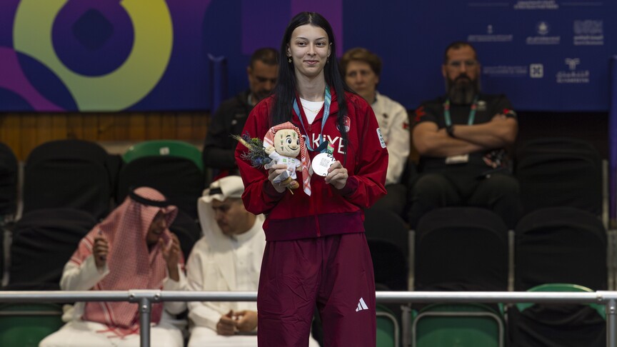 Elif Sude Akgül, 2026 Avrupa Tekvando Şampiyonası'nda altın madalya kazandı