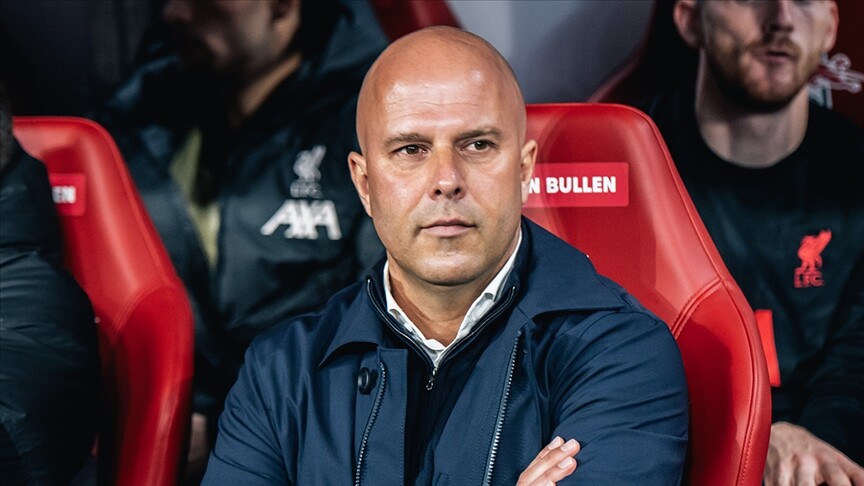 Liverpool'da teknik direktör Arne Slot ile yollar ayrıldı