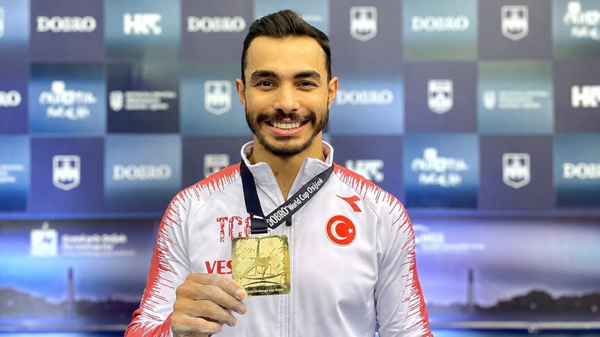 Yeşilay ve milli jimnastikçi Ferhat Arıcan'dan 19 Mayıs'a özel mesaj