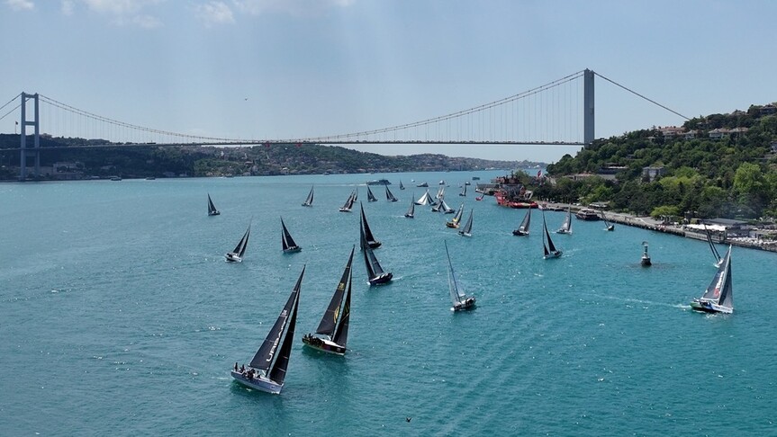 Cumhurbaşkanlığı 7. Uluslararası Yat Yarışları'nın Kurtuluş Kupası etabı tamamlandı