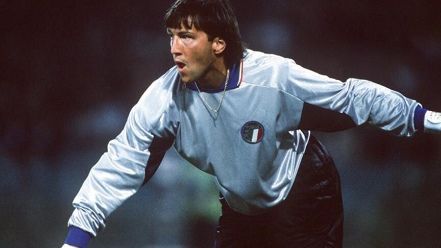 Dünya Kupası'nın en uzun süre gol yemeyen kalecisi Zenga
