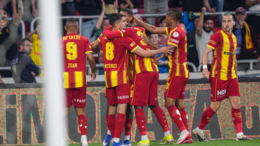 Göztepe'de Ekrem Kılıçarslan ve Krastev ile yollar ayrıldı