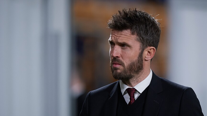 Manchester United, Michael Carrick ile sözleşme imzaladı