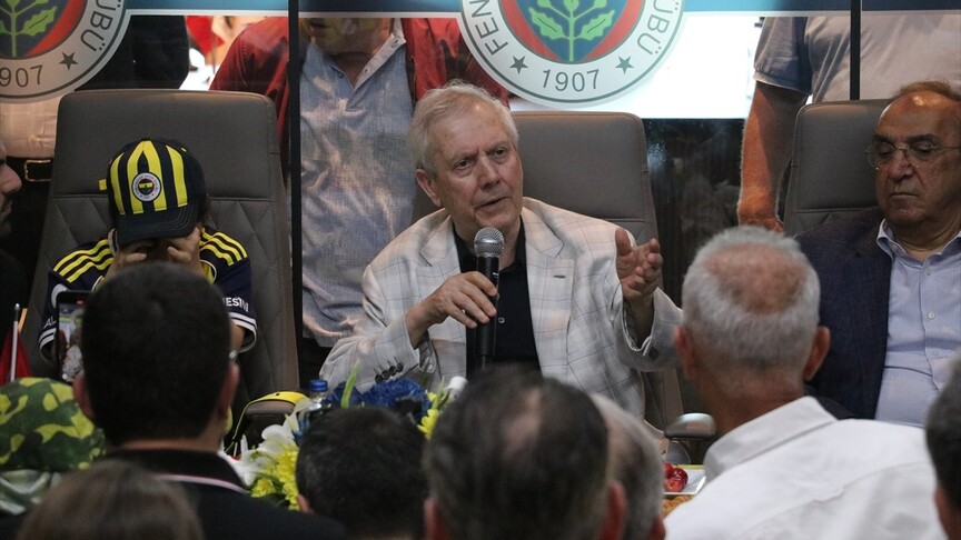 Aziz Yıldırım: Nereye ne gerekiyorsa alacağız, iyi takım olacağız