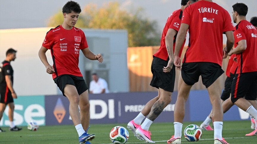 A Milli Futbol Takımı, Avustralya maçının hazırlıklarını sürdürdü