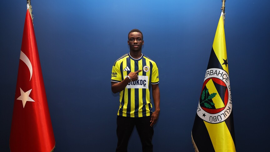 Fenerbahçe, 18 yaşındaki futbolcu Amara Diouf'u transfer etti