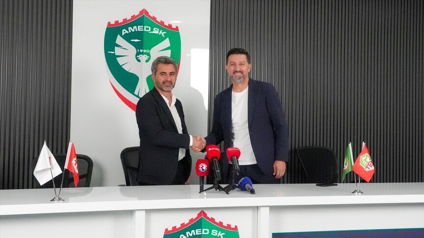 Amed Sportif Faaliyetler'de teknik direktörlük görevine Besnik Hasi getirildi