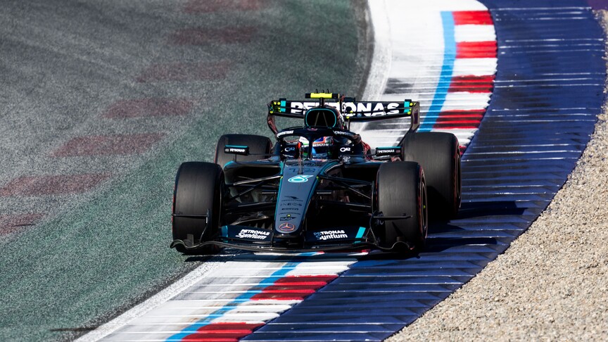 Formula 1 Avusturya Grand Prix'sinde pole pozisyonu George Russell'ın