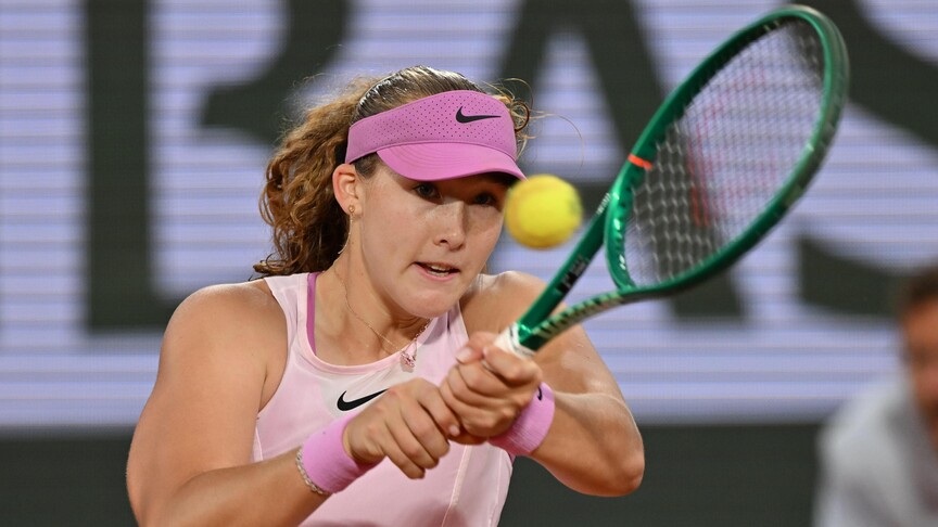 Andreeva ve Kostyuk, Fransa Açık'ta yarı finale kaldı