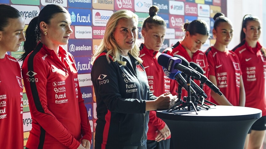 A Milli Kadın Futbol Takımı'nda medya günü düzenlendi