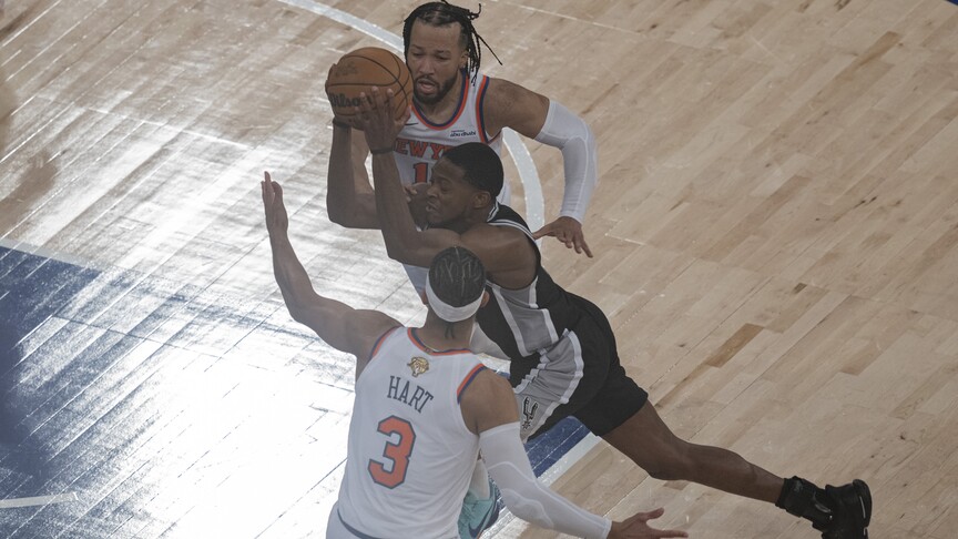 NBA final serisinde Spurs, Knicks'i 115-111 yenerek durumu 2-1'e getirdi