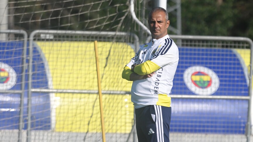Fenerbahçe Teknik Direktörü İsmail Kartal, basın mensuplarıyla buluştu