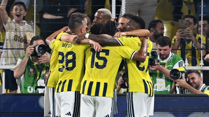 Fenerbahçe avantajı tek golle elde etti