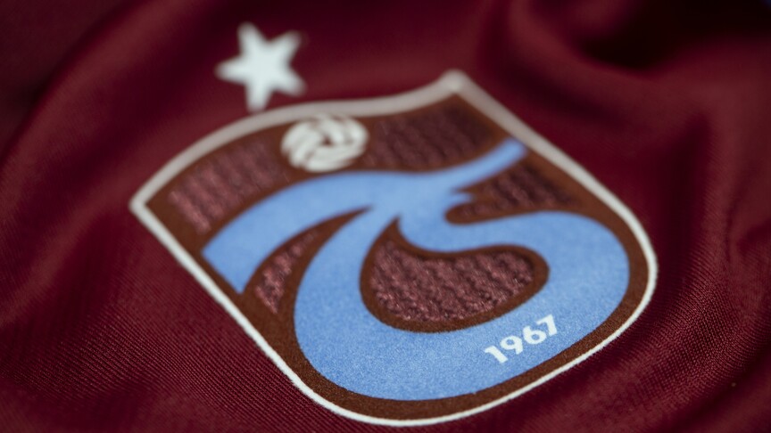 Trabzonspor, 4 futbolcuyu kadrosuna kattığını duyurdu