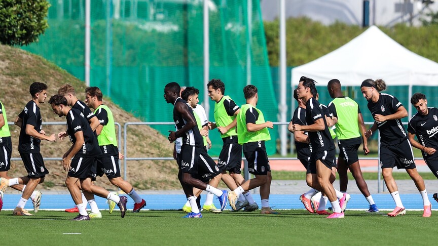 Beşiktaş, Slovakya kampını tamamladı