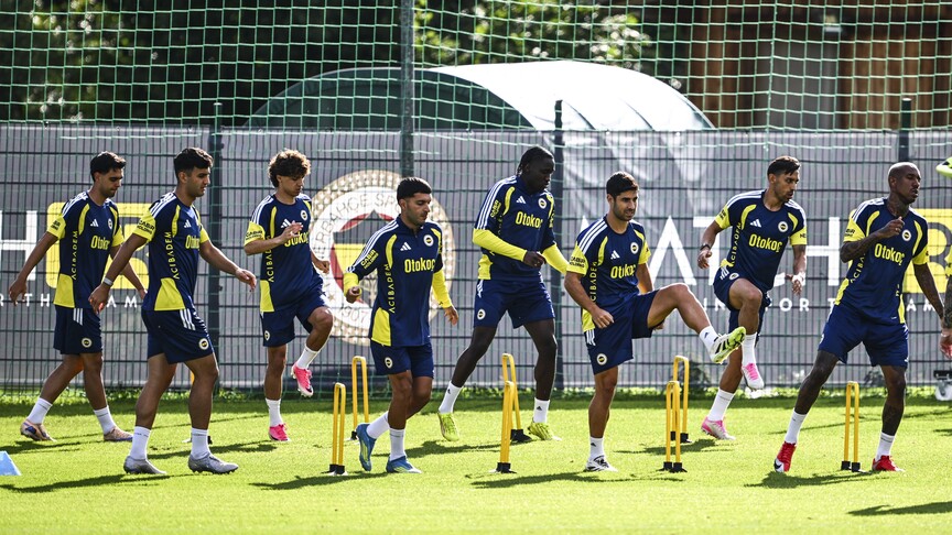 Fenerbahçe yeni sezon hazırlıklarını Avusturya kampında sürdürdü