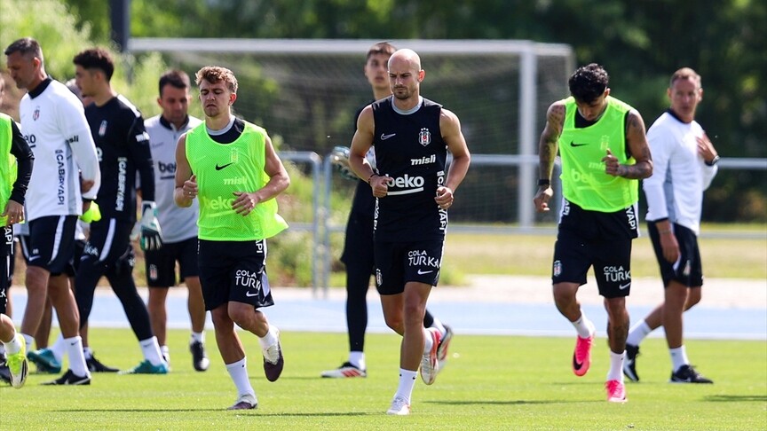 Beşiktaş, Slovakya'daki ilk çalışmasını yaptı
