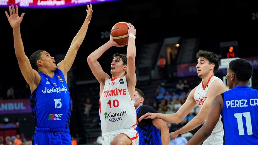 Basketbol FIBA 17 Yaş Altı Dünya Kupası'nda Türkiye çeyrek finale yükseldi