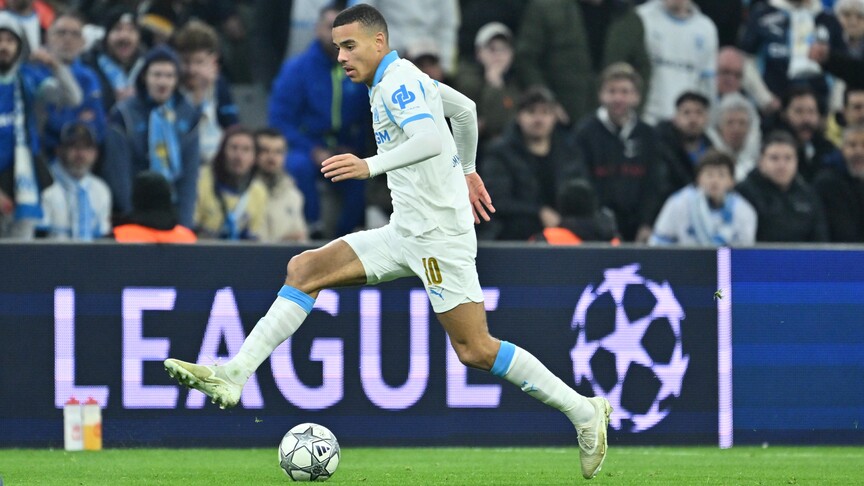 Fenerbahçe, İngiliz futbolcu Mason Greenwood'u kadrosuna kattı