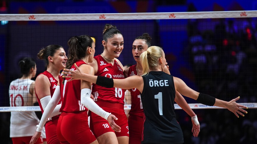 A Milli Kadın Voleybol Takımı, VNL'de 3. kez finalde