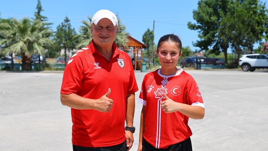 Dünya üçüncüsü bocceci Yağmur'un hedefi Avrupa şampiyonluğu