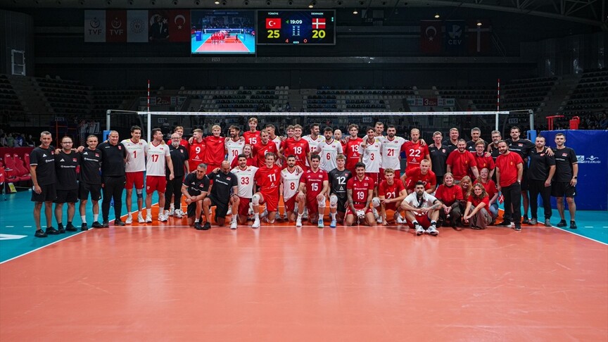 A Milli Erkek Voleybol Takımı, hazırlık maçında Danimarka'yı yendi