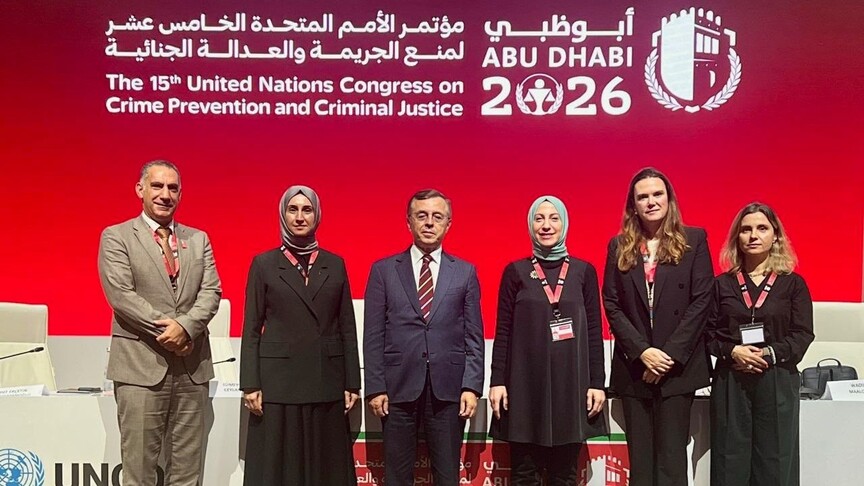 Abu Dabi'de gençlerin korunması ve güvenli spor için Türkiye'nin yaklaşımı paylaşıldı