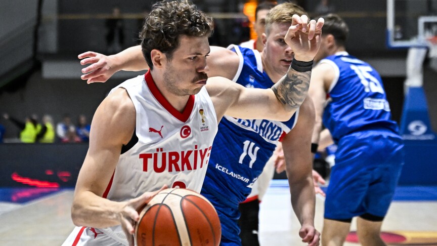 A Milli Erkek Basketbol Takımı, İzlanda'yı yenerek 2027 Dünya Kupasına katılmaya hak kazandı