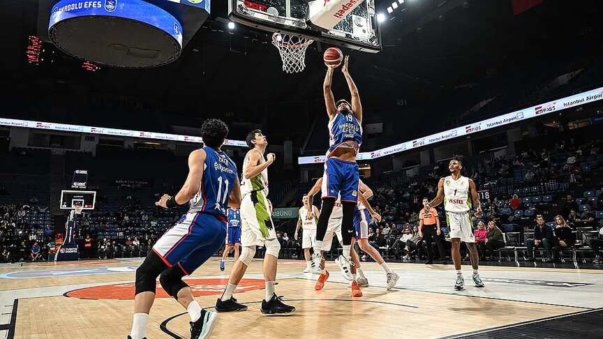 Basketbol Süper Ligi'nde maçlar 13 salonda oynanacak