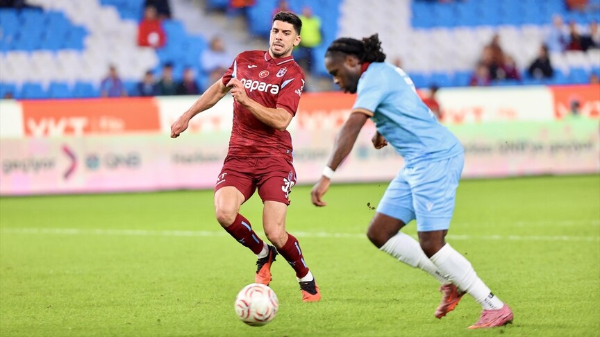 Trabzonspor, dostluk maçında Drogheda United ile karşılaştı