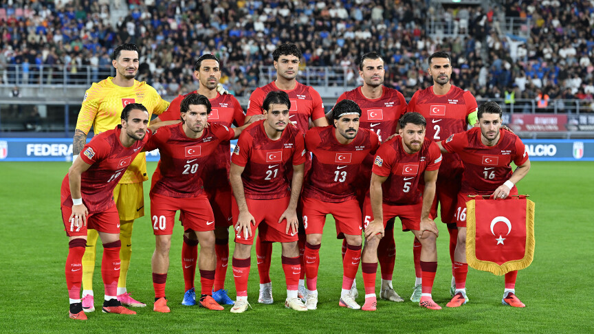 A Milli Futbol Takımı teknik direktörü Montella, ilk 11'de 6 değişiklik yaptı