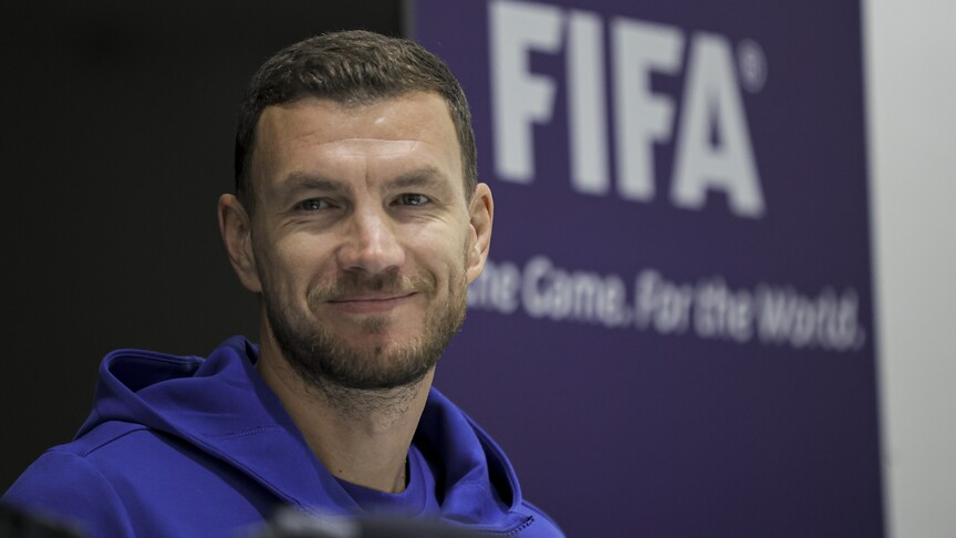 Bosna Hersekli futbolcu Edin Dzeko milli takıma veda ediyor
