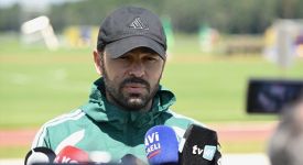 Kocaelispor Teknik Direktörü Selçuk İnan transfer ve kamp sürecini değerlendirdi
