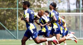 Fenerbahçe, Olimpik Lyon maçının hazırlıklarına başladı