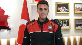 Fenerbahçe formalı çocuğu güvenli bölgeye götüren Komiser Yardımcısı Yurduseven, yaşananları anlattı